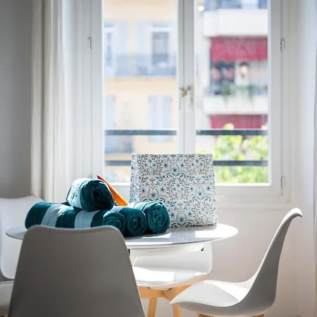Sephora Jean Medecin 2-bedroom Διαμέρισμα